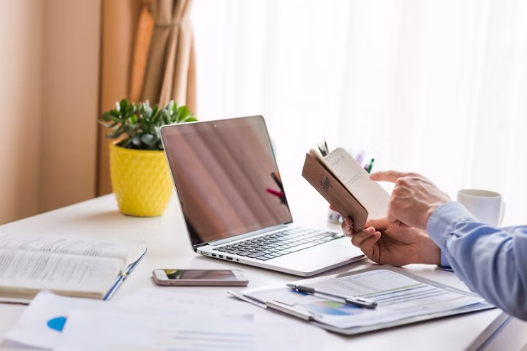How Can You Make Smarter Financial Decisions for Your Small Business With Bookkeeping Services?